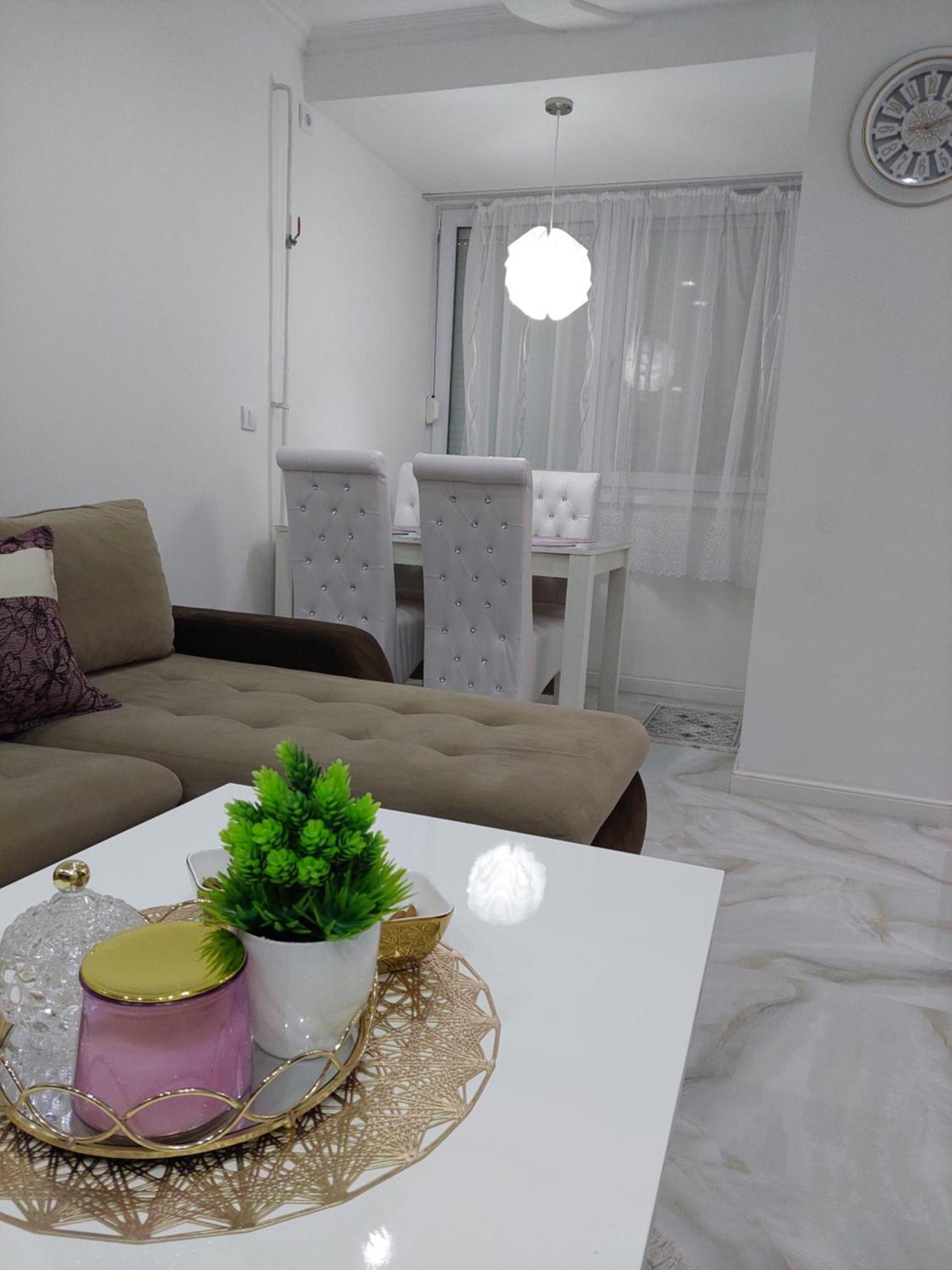 Apartman Star Lux Kula Екстер'єр фото